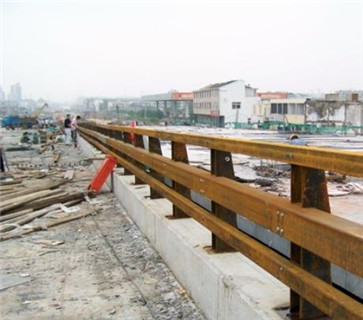桥梁防撞立柱隧道桥梁护栏物流配送到站本地服务商