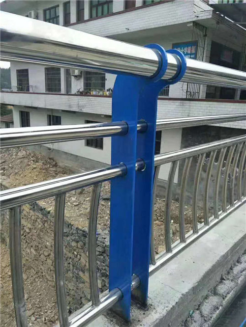 q235b钢板立柱库存发货本地供应商